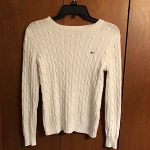 White vineyard vines women’s throw over sweater